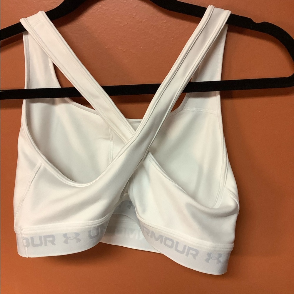 Under Armour Women’s Compression Sports Bra Size LG/G/G - Picture 2 of 3